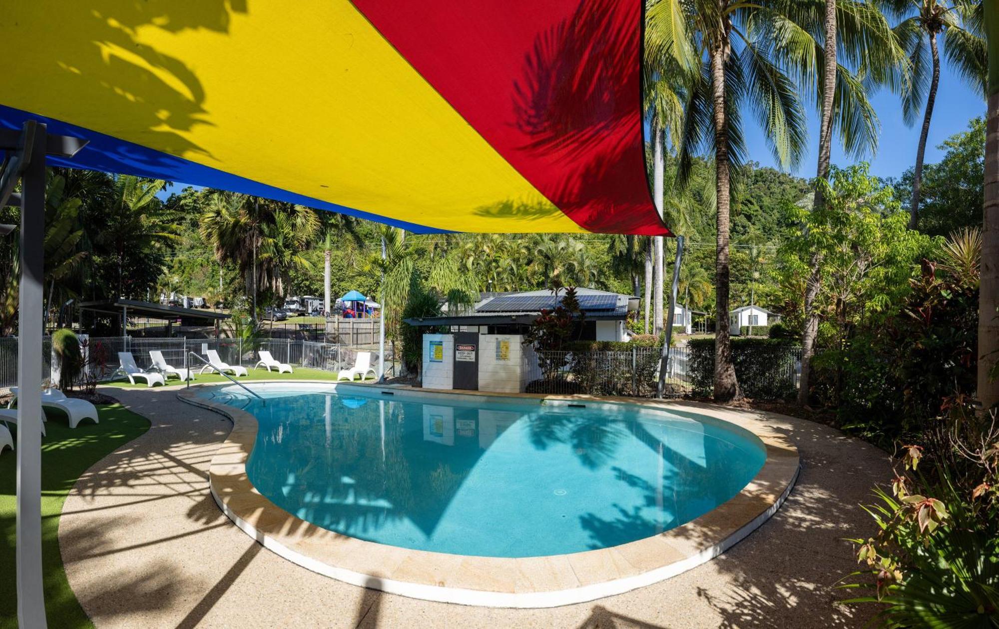 Big4 Whitsundays Tropical Eco Resort Еърли Бийч Екстериор снимка